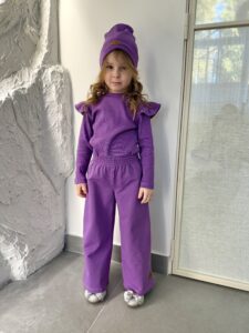 Zestaw dziecięcy FIOLET z szerokimi spodniami