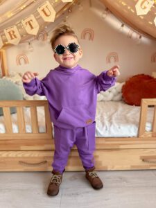Dres chłopięcy z baggy FIOLET