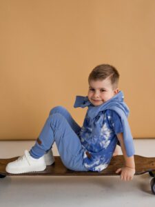 Zestaw chłopięcy tshirt TIE DIE spodnie SLIM BABY BLUE