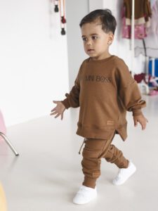 Dres chłopięcy ze spodniami SLIM TOFFI