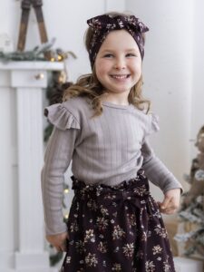 Koszulka dziewczęca z falbankami SZARY