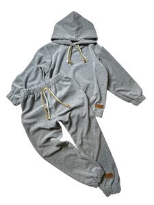 Dres welurowy dla chłopca SZARY