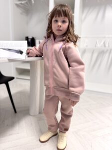 Dres OCIEPLANY dziecięcy z bluzą rozpinaną BLUSH