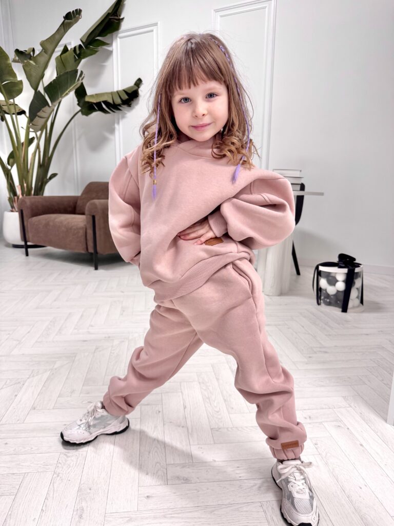 Dres dziecięcy OCIEPLANY BLUSH