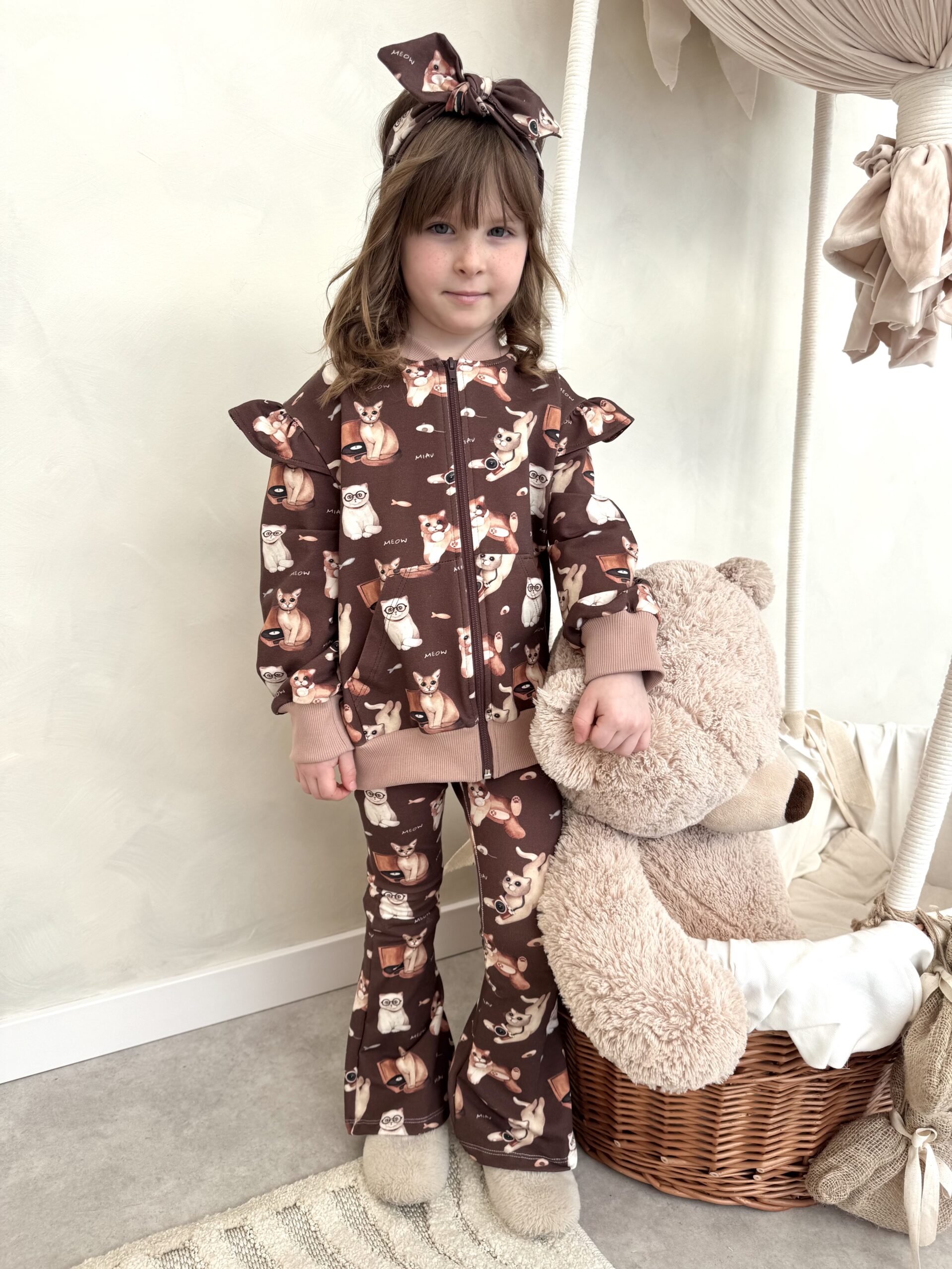 Zestaw dziewczęcy bluza rozpinana i legginsy KOTKI czekolada