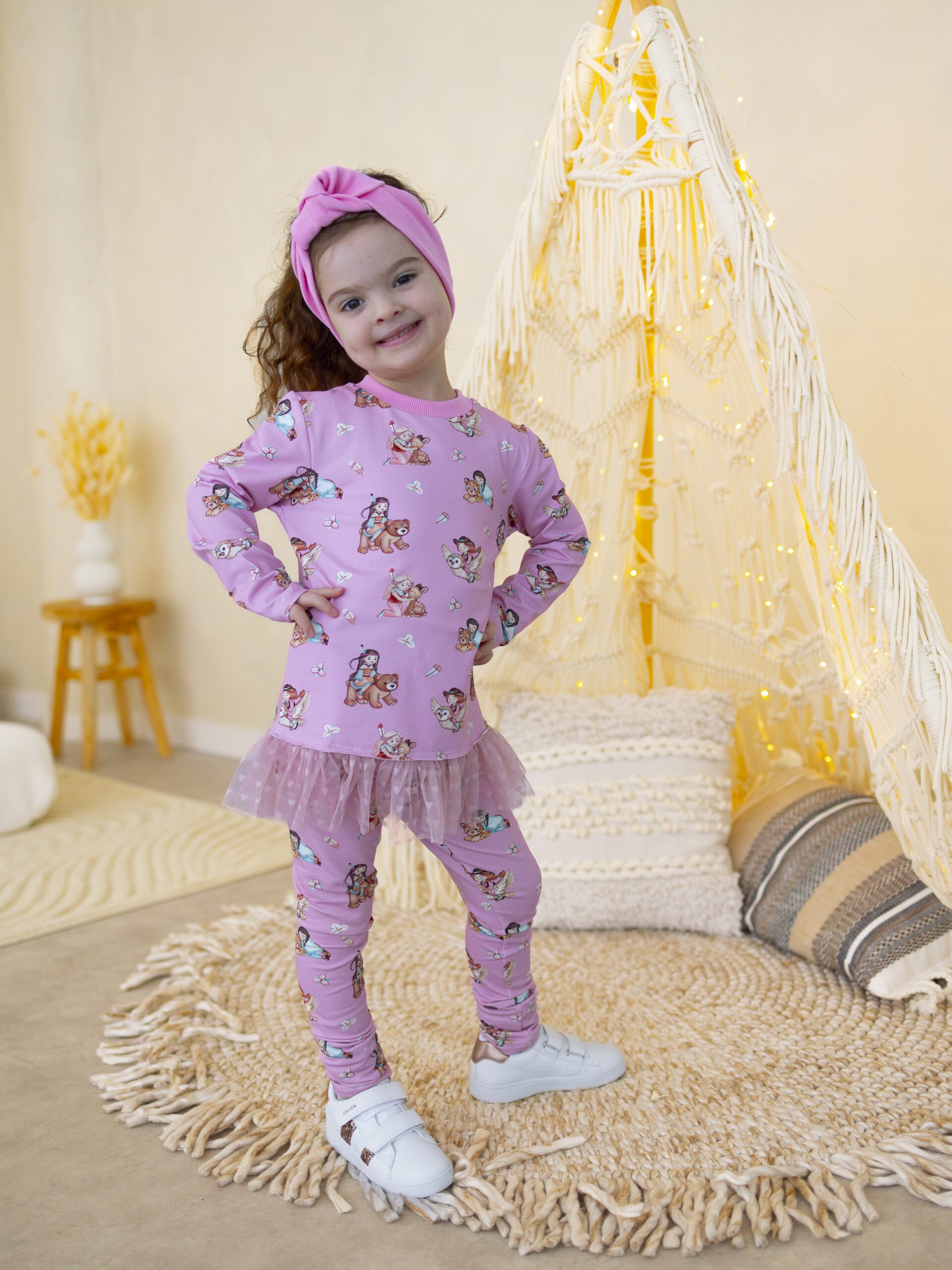 Zestaw koszulka z tiulem z legginsami INDIANKI