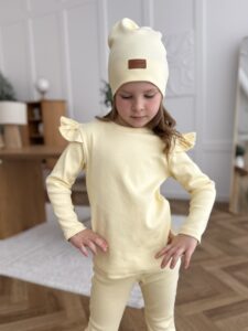 Koszulka dziewczęca z falbankami prążek MASEŁKO