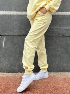 Spodnie dresowe DAMSKIE MASEŁKO