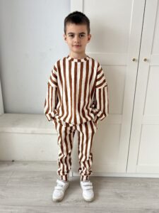 Dres chłopięcy prążek PASKI